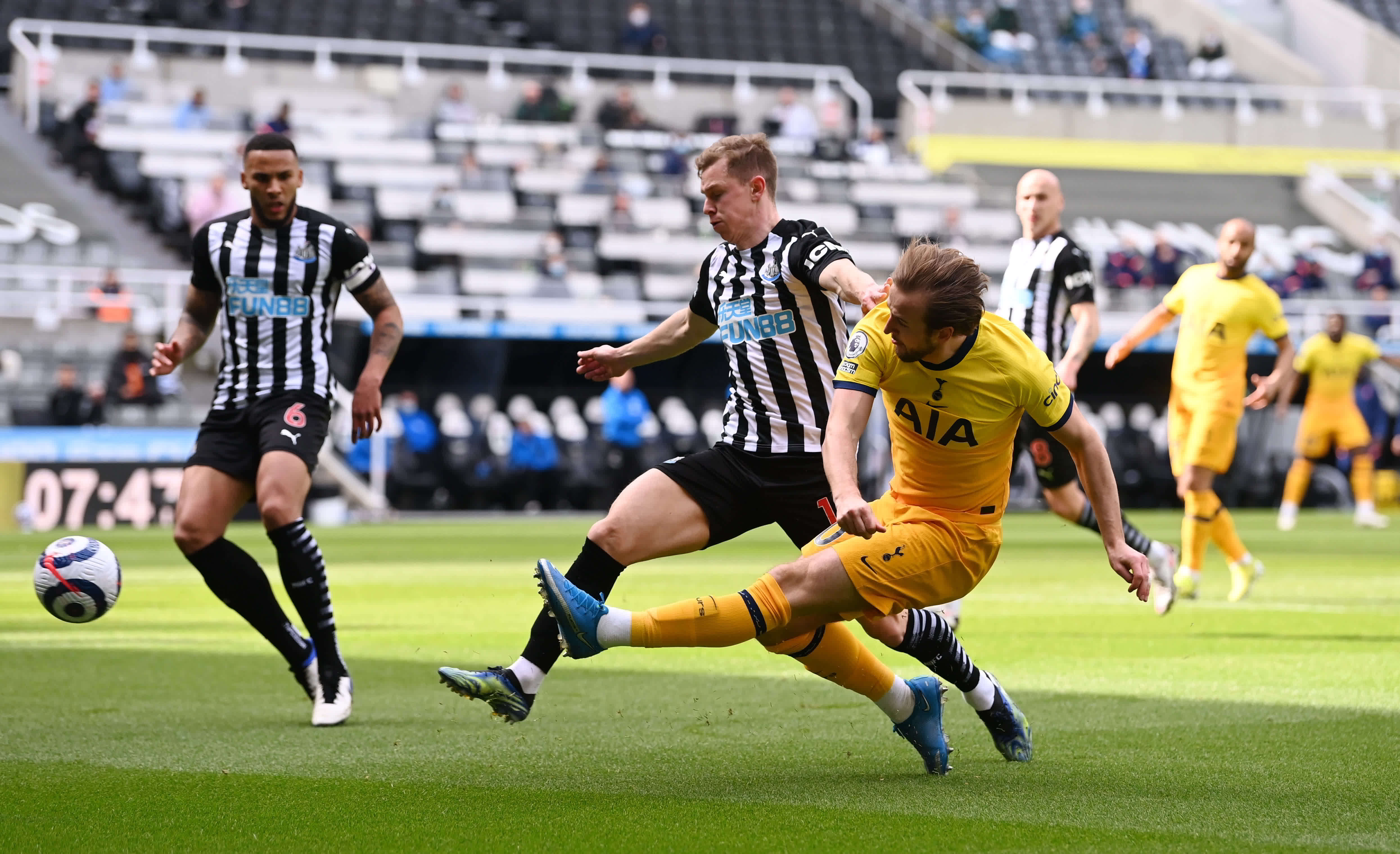 人士需高度 人士需高度